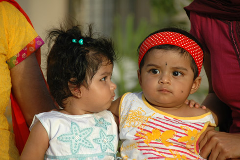 Photographing 2 kids