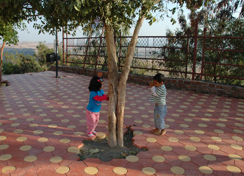 Kids Photography - Photographer and the model